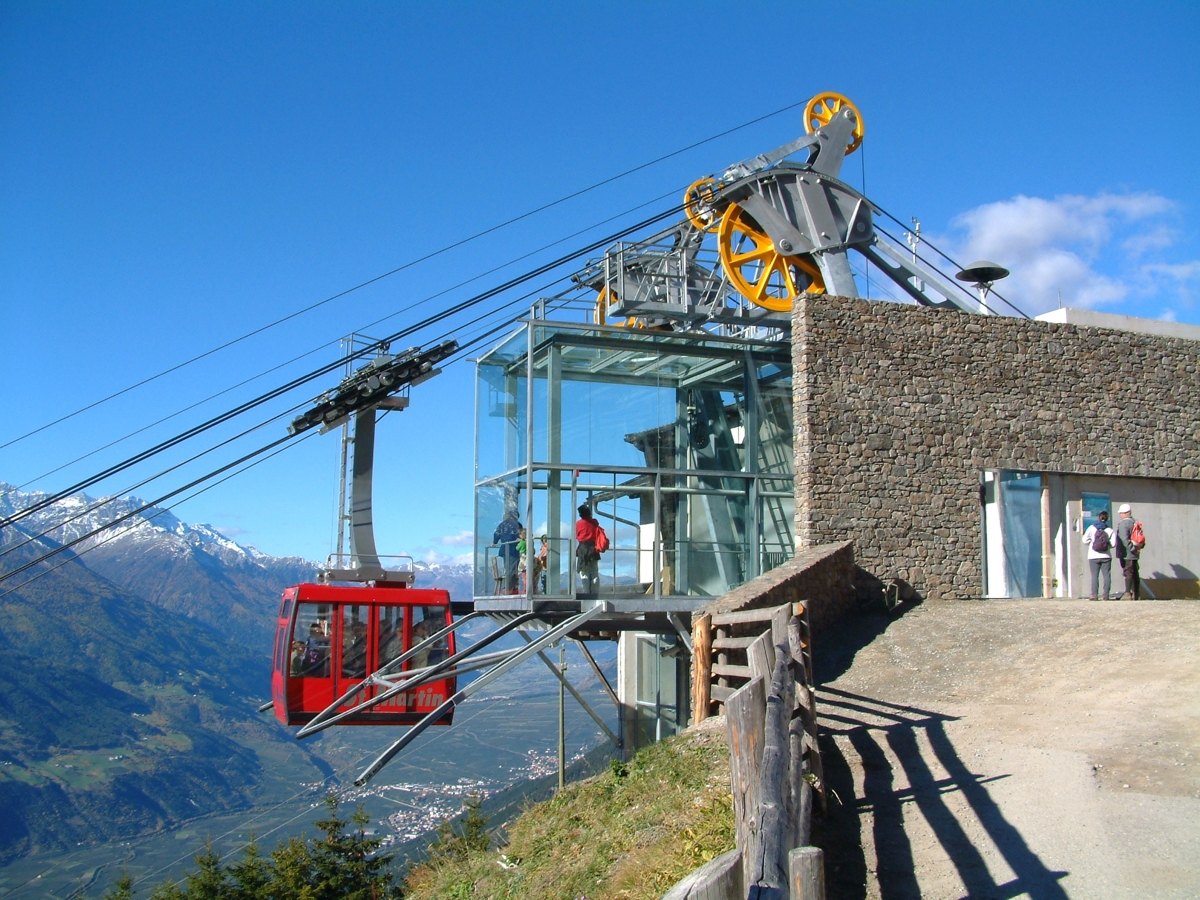 foto der Seilbahn - Bergstation